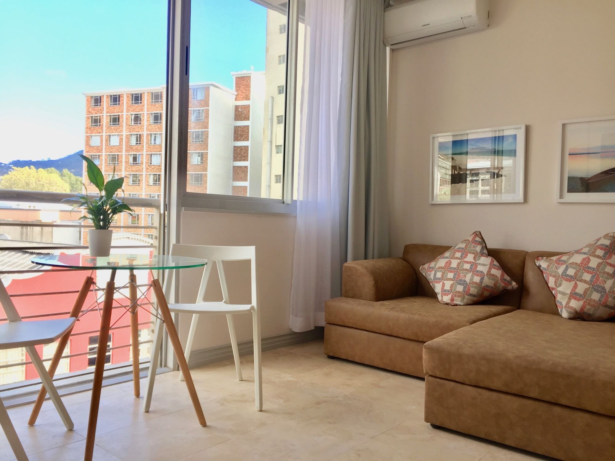 Appartement Urban Oasis At Perspectives à Le Cap Extérieur photo